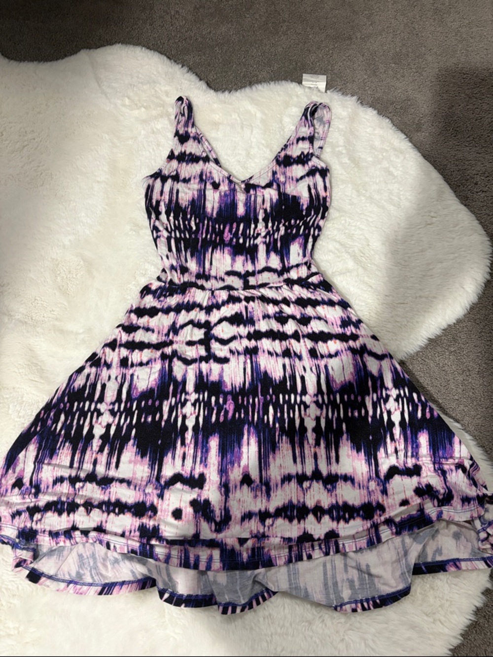 Snatching Sleeveless Tie-Dye Fit & Flare Dress in Purple and White